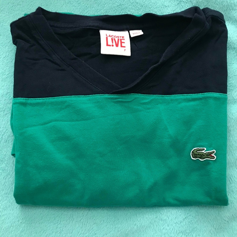 MEN'S Lacoste V-Neck Size 7 US size mens XL